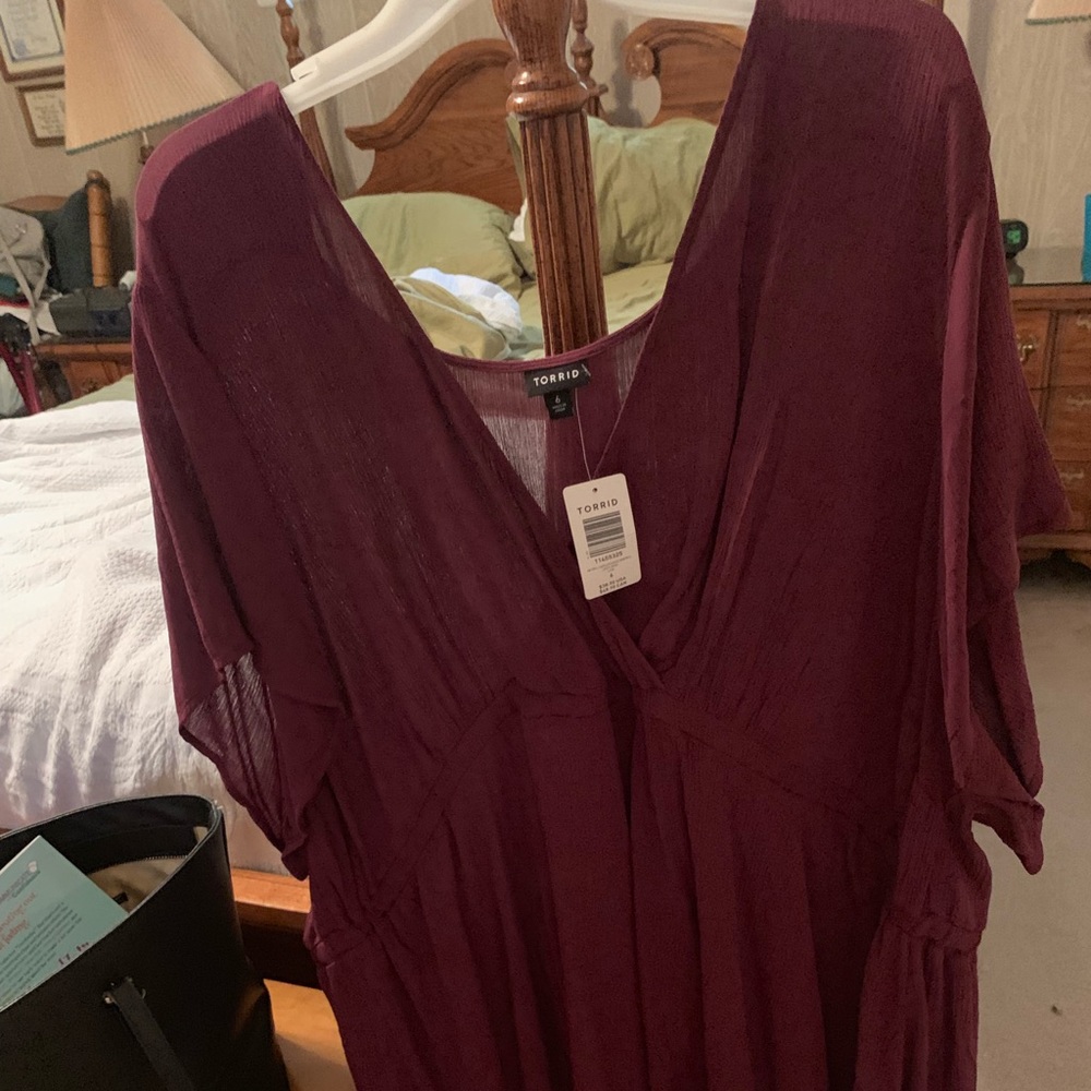 Torrid size 6 hi low top